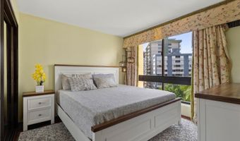 300 Wai Nani Way Ii/716, Honolulu, HI 96815