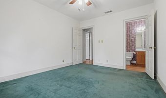 2401 Tuxedo Pl, Albany, GA 31707