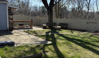 1222 E Porter St, Albion, MI 49224