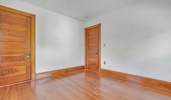 15 Snow Park, Bath, ME 04530