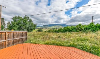 48 Crocker St, Ashland, OR 97520