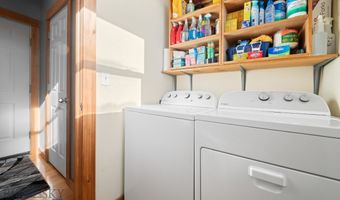 1209 Idaho St A, Belgrade, MT 59714