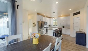 3824 RYUNKIN St, Albany, OR 97322