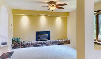 66 Sunset Ave, Buffalo, WY 82834