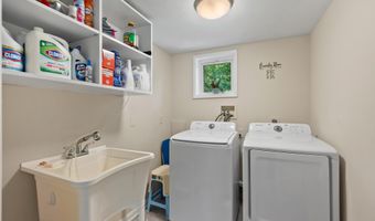 13409 CRISPIN Way, Rockville, MD 20853