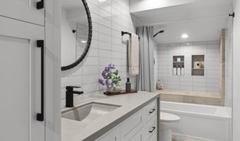 1963 Swallow Ln, Carlsbad, CA 92009