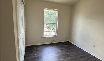 1040 13th St B, Allentown, PA 18102