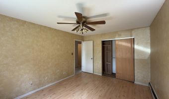 831 S Dwyer Ave A, Arlington Heights, IL 60005