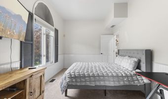 1126 Timber Climb Dr, Avon, IN 46123