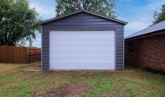 5 Autumn Rd, Arkansas City, KS 67005