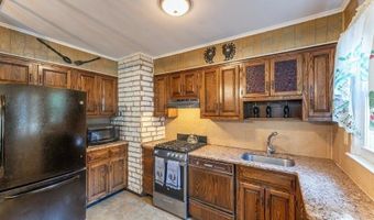 53 Albertson Pkwy, Albertson, NY 11507