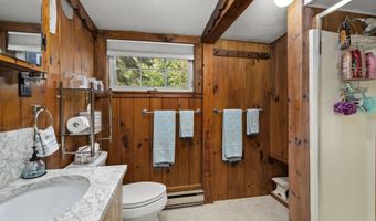 36 Elm St, Alton, NH 03810