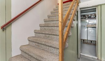 65 Rose Ct, Albany, NY 12209