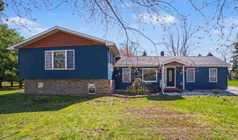 7818 N Luce Rd, Alma, MI 48801