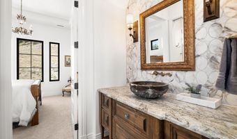 1083 E Chardie Rd, Boise, ID 83702