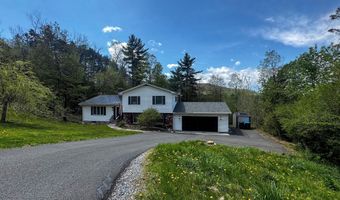 131 Pine Cir, Bennington, VT 05201