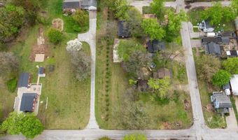 47 Wayne St, Allegan, MI 49010