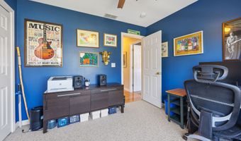 75 Orleton Ct, Cheshire, CT 06410