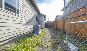 5760 Yukon Charlie Loop, Anchorage, AK 99502