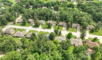 1027 Nickolas St, Aurora, MO 65605