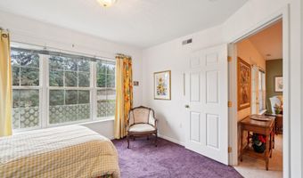 1261 Joyce Ln, Ann Arbor, MI 48103