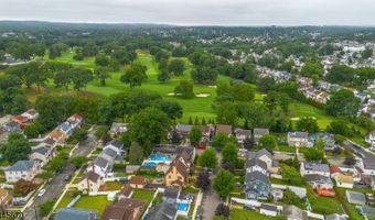 15 Stevens Rd, Belleville, NJ 07109