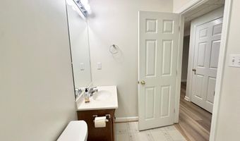 21326 THIMBLEWEED Ct, Ashburn, VA 20147