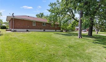 9100 Jonmar Ct, Affton, MO 63123