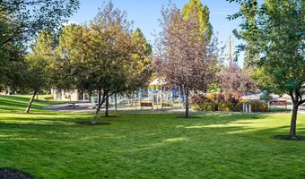1217 SW Bryanwood Pl, Bend, OR 97702