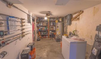 304 Lincoln St, American Falls, ID 83211