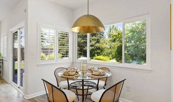 2084 Roberts Pl, Escondido, CA 92029