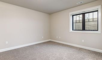 2005 Ada Hayden Rd, Ames, IA 50010