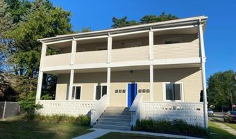 1523 Saint Clair Riv, Algonac, MI 48001