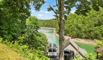197 Lakeview Dr, Almond, NC 28771