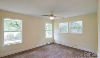49 First St, Asheville, NC 28803