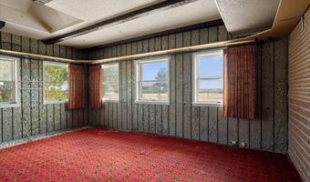 826 SKYLINE Dr, Cheyenne, WY 82009