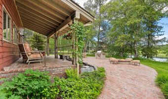 1160 Swan Horseshoe Dr, Bigfork, MT 59911