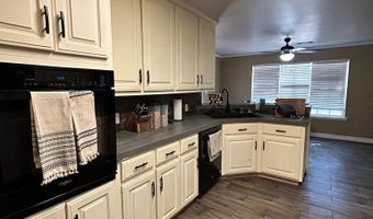 1215 NW 15th St, Andrews, TX 79714