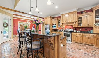 2073-2075 Main Hwy, Arnaudville, LA 70512