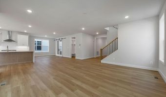 42018 NIGHT NURSE Cir, Ashburn, VA 20148
