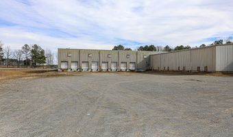 3200 S Reynolds Rd, Bauxite, AR 72011