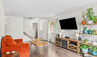 2727 GATEWAY St 24, Springfield, OR 97477