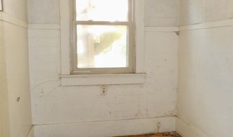 711 S Smt, Arkansas City, KS 67005