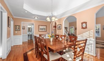 200 Scottsdale Dr, Advance, NC 27006