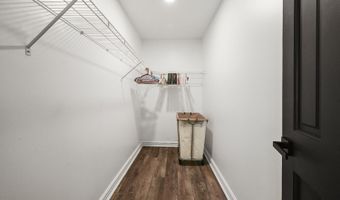 110 Farrar Dr, Aurora, IN 47001