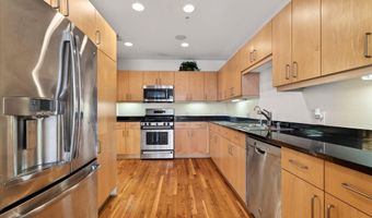 5055 Addison Cir 409, Addison, TX 75001