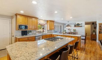 1610 NW Springhill Dr, Albany, OR 97321