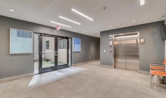 1111 ORREN St NE 300, Washington, DC 20002