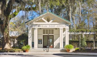 7 N Loudon, Beaufort, SC 29906