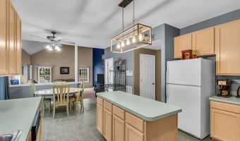 12 Brittany Dr, Bayville, NJ 08721